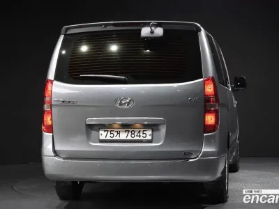 2012 Hyundai Starex 12-Seater Wagon, фото 3, лот 10192922