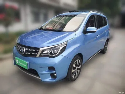 2017 Venucia M50V 1.6L XL CVT Luxury, фото 2, лот 11153587