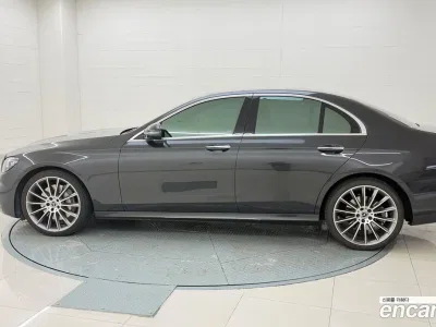 2021 Mercedes-Benz E-Class E350 4MATIC AMG Line, фото 1, лот 10075693