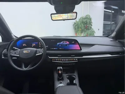 2024 Cadillac XT4 28T 2WD Premium, фото 4, лот 10680064