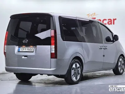 2022 Hyundai Staria 4WD Tourer 9-Seater, фото 1, лот 10221057