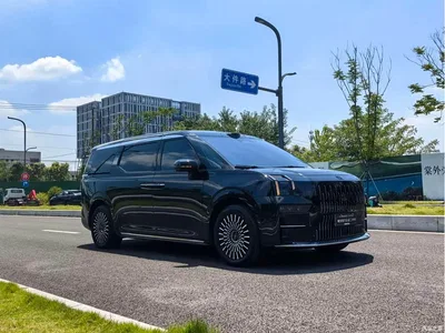2024 ZEEKR 009 6-Seat Executive AWD Version 140kWh, фото 3, лот 10765649