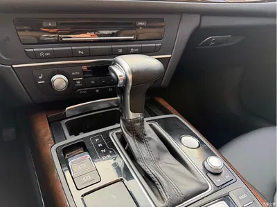2012 Audi A6L 30 FSI Comfort, фото 3, лот 10239599