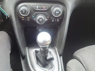 2013 DODGE DART SXT, фото 3, лот 10973133