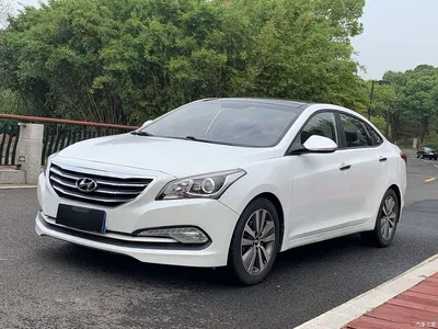 2014 Hyundai Mistra 1.8L Auto Premium DLX, фото 1, лот 10455464