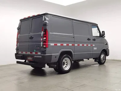 2025 Iveco Daily Model V35 Van 2.5T Manual Short Wheelbase Low Roof Dual Tires, фото 2, лот 11144931