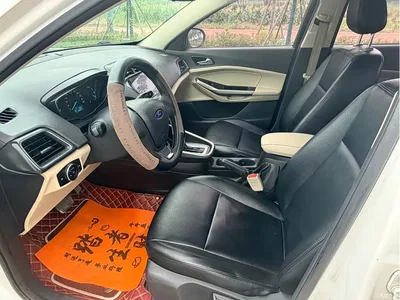 2015 Ford Escort 1.5L Automatic Comfort, фото 4, лот 10300295