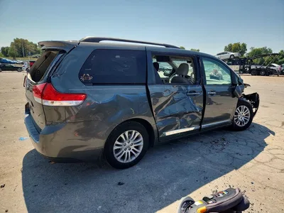 2013 TOYOTA SIENNA XLE 8-PASSENGER, фото 3, лот 10509842