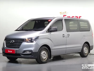 2019 Hyundai Starex Van 3-Seater, фото 1, лот 11006595