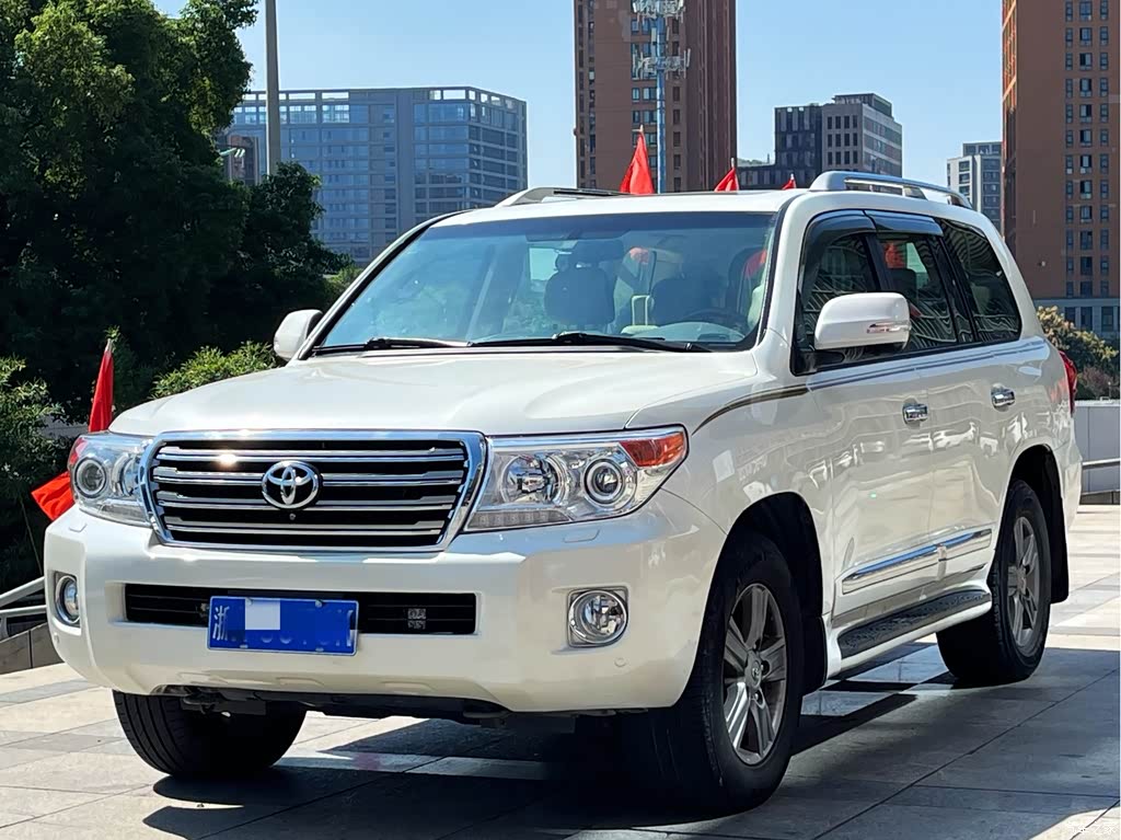 2015 Toyota Land Cruiser (Import), фото 1, лот 11217629