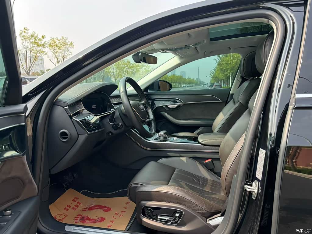 2019 Audi A8 A8L 50 TFSI quattro Comfort, фото 4, лот 11102416