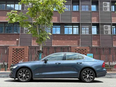 2022 Volvo S60 B4 Smart Comfort Luxury Edition, фото 3, лот 10615542