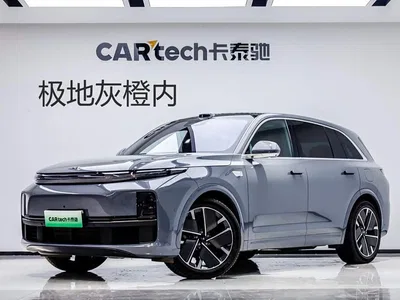 2025 Li Auto L7 Ultra Smart Renewal Edition, фото 1, лот 11219357