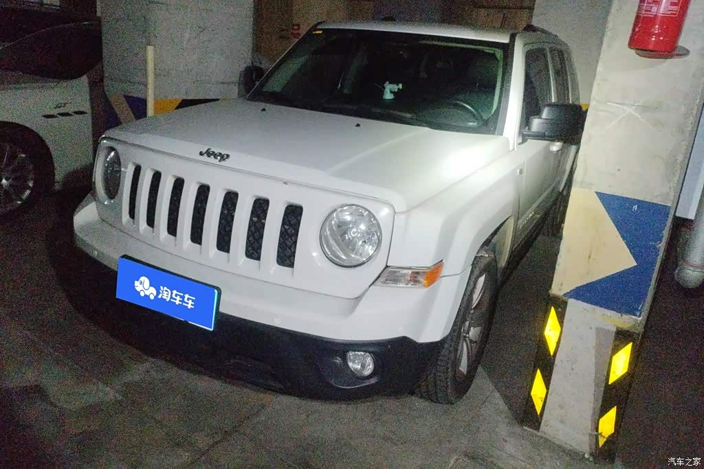2012 Jeep Patriot 2.4 Luxury Edition, фото 2, лот 11228819