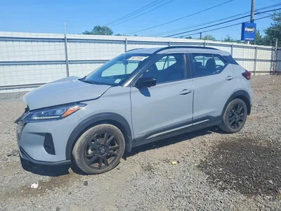 2023 NISSAN KICKS SR, фото 1, лот 10733787