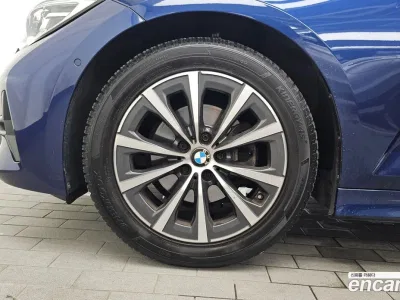 2019 BMW 3-Series 320d, фото 4, лот 10042004