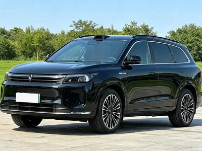 2024 AITO Wenjie AITO M7 1.5T Smart Drive 4WD Ultra 6-seater, фото 1, лот 10278278