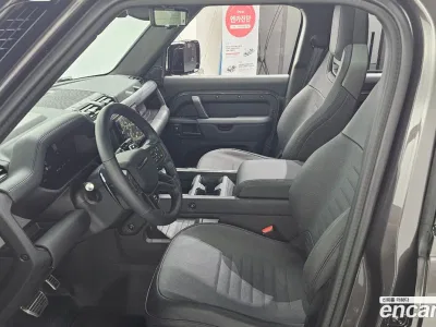 2025 Land Rover Defender 110 P635 Octa, фото 3, лот 10131845