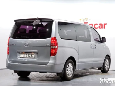 2017 Hyundai Starex 12-Seater Wagon, фото 1, лот 10191895
