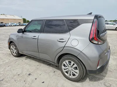 2023 KIA SOUL LX, фото 2, лот 10776004
