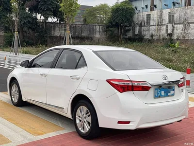 2017 Toyota Corolla 1.2T CVT GL-i, фото 4, лот 10320480