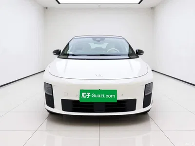 2025 Li Auto i6 2WD Base Model, фото 2, лот 10838095