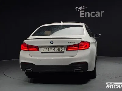 2017 BMW 5-Series 520d M Sport package, фото 3, лот 10061177