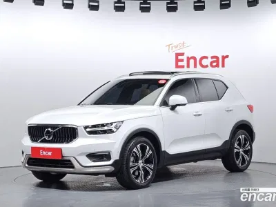 2021 Volvo XC40 B4 Inscription, фото 1, лот 10129157