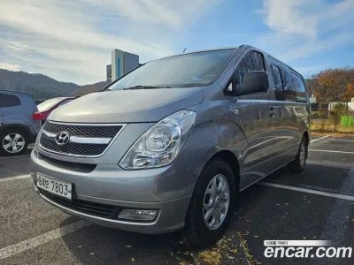 2015 Hyundai Starex 5-Seater VAN, фото 1, лот 10181394