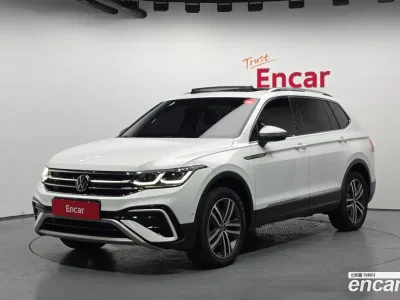 2023 Volkswagen Tiguan 2.0 TSI Prestige, фото 1, лот 10112244