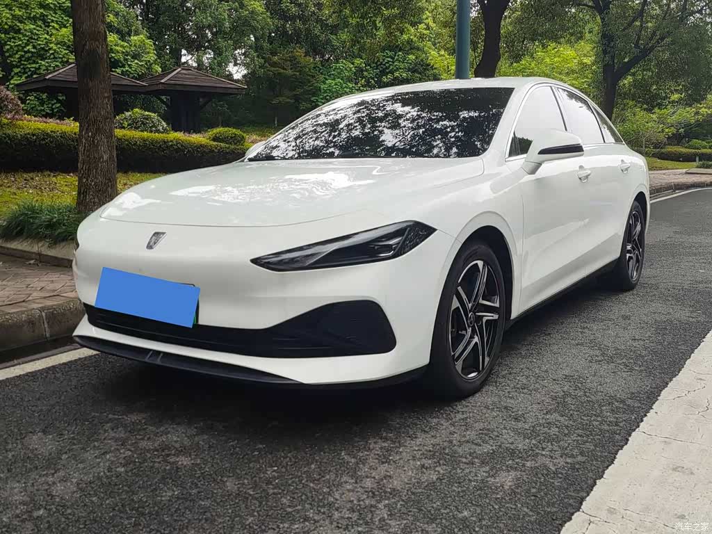 2023 Roewe D7 DMH 125km Beyond Edition, фото 1, лот 10340280