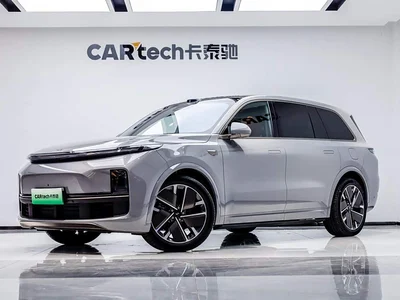 2025 Li Auto Li Xiang L9 Ultra Smart Renewal Edition, фото 2, лот 11580081