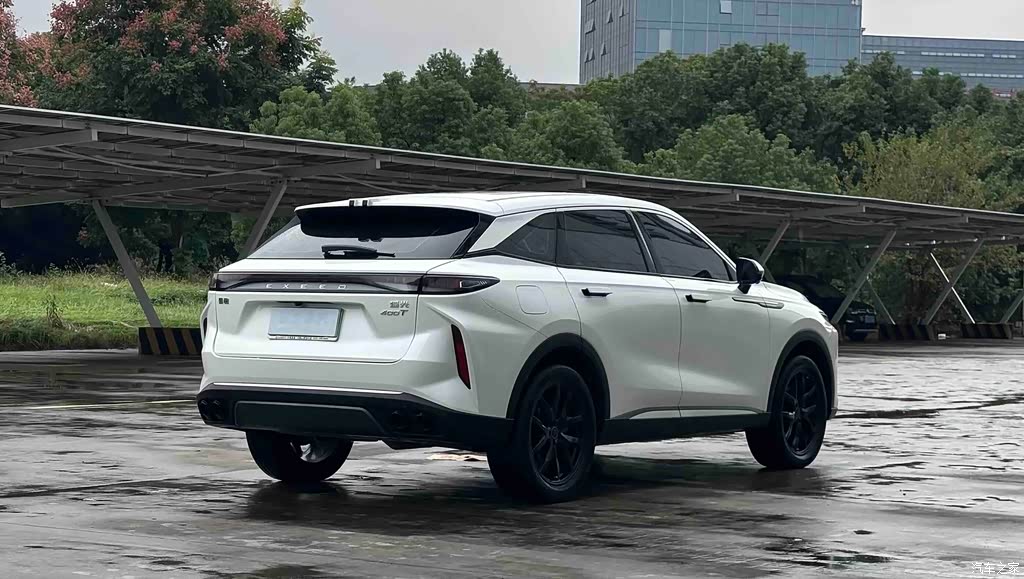 2023 Exeed Yaoguang 400T 2WD Premium Edition, фото 4, лот 11192564
