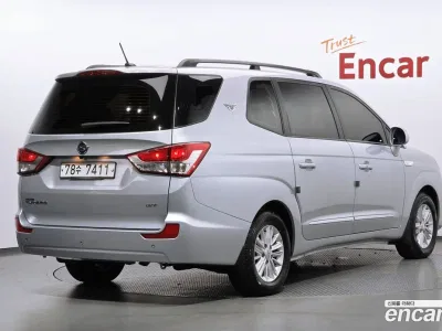 2014 Ssang Yong KORANDO 2WD GT 11-seater, фото 2, лот 10906635