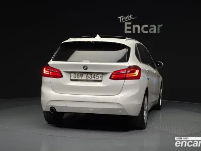 2018 BMW 2-Series Joy, фото 2, лот 10038077