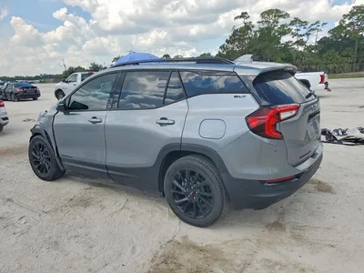 2023 GMC TERRAIN SLT, фото 2, лот 10813414