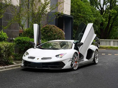 2011 Lamborghini Aventador LP 700-4, фото 2, лот 10308399