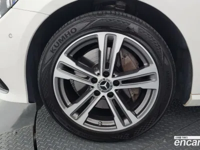 2022 Mercedes-Benz E-Class E350 4MATIC Avantgarde, фото 4, лот 10046175