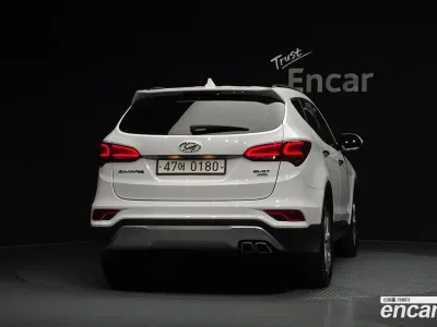 2016 Hyundai Santafe Diesel 2.2 4WD, фото 4, лот 10178249