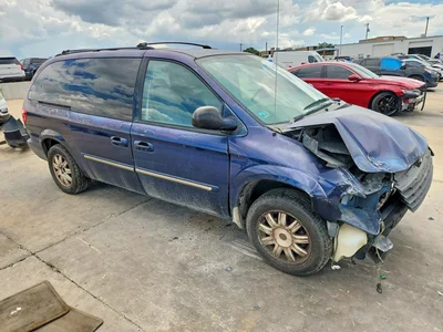 2006 CHRYSLER TOWN & COUNTRY TOURING, фото 4, лот 10865222