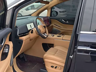2025 Voyah Auto Voyah Dreamer PHEV AWD Excellent Kunpeng Edition, фото 4, лот 11199631