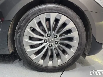 2017 Genesis EQ900 5.0 GDI AWD, фото 4, лот 10194124
