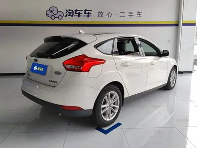 2018 Ford Focus Hatchback Classic 1.6L Automatic Trend Smart Edition, фото 3, лот 10293061