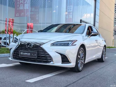 2025 Lexus ES 200 Ultimate Edition, фото 1, лот 10314543
