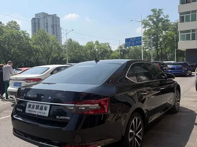 2023 Škoda Superb Facelift TSI280 DSG Premium Edition, фото 4, лот 10348398