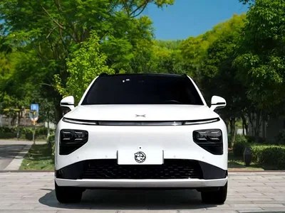 2024 XPeng G9 570 Pro, фото 3, лот 10375682