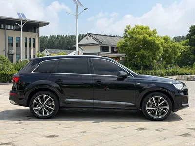 2021 Audi Q7 55 TFSI quattro S line Sport, фото 4, лот 10457252