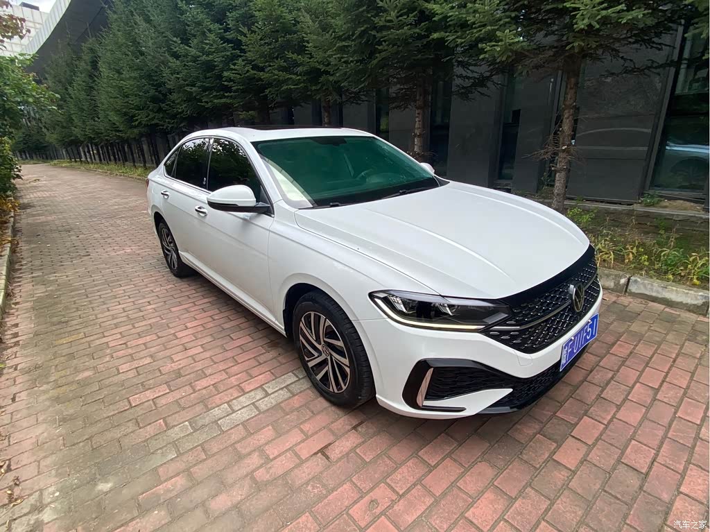 2023 Volkswagen Lavida 1.5L Automatic Starlight 5 Million Edition, фото 3, лот 11216017