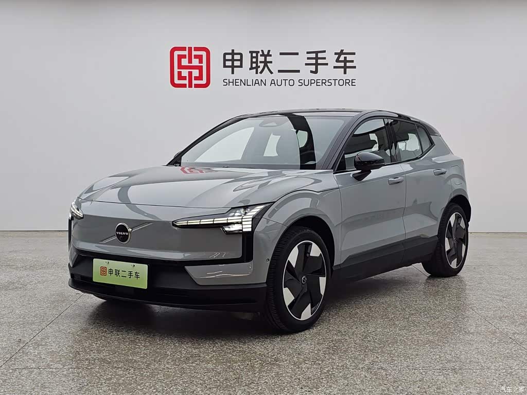 2025 Volvo EX30 RWD Long Range Ultra, фото 1, лот 10361342