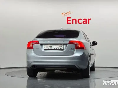 2015 Volvo S60 D2, фото 4, лот 10184333